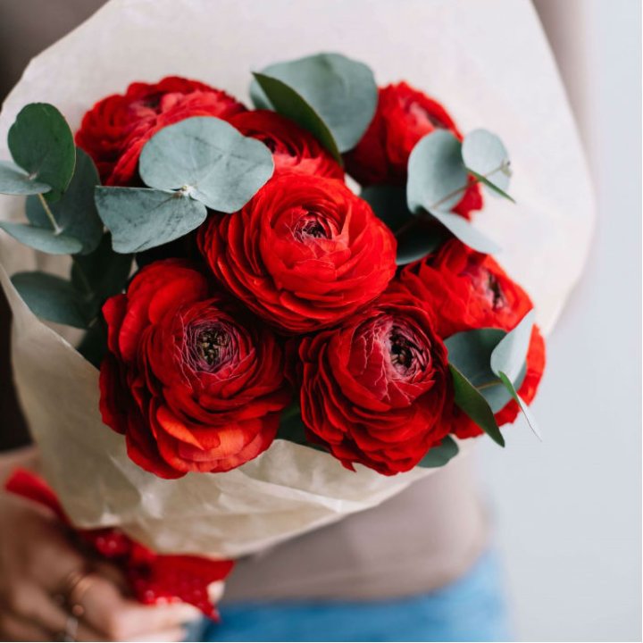 Букет ранункулюсов  в Чите