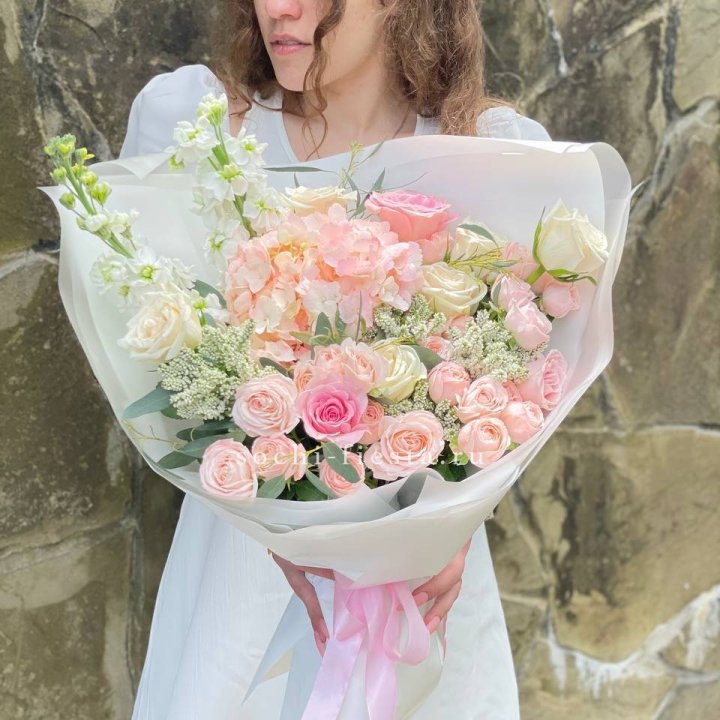 Дизайнерский букет №26 в Чите