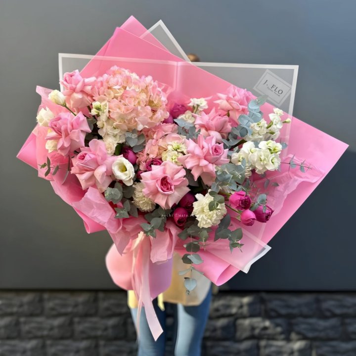 Дизайнерский букет №25 в Чите