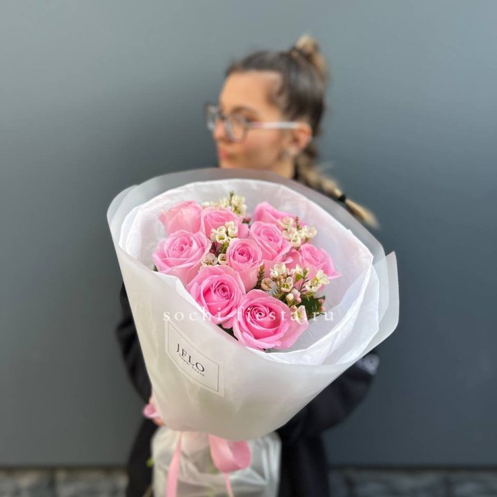 Букет розовых роз  в Чите
