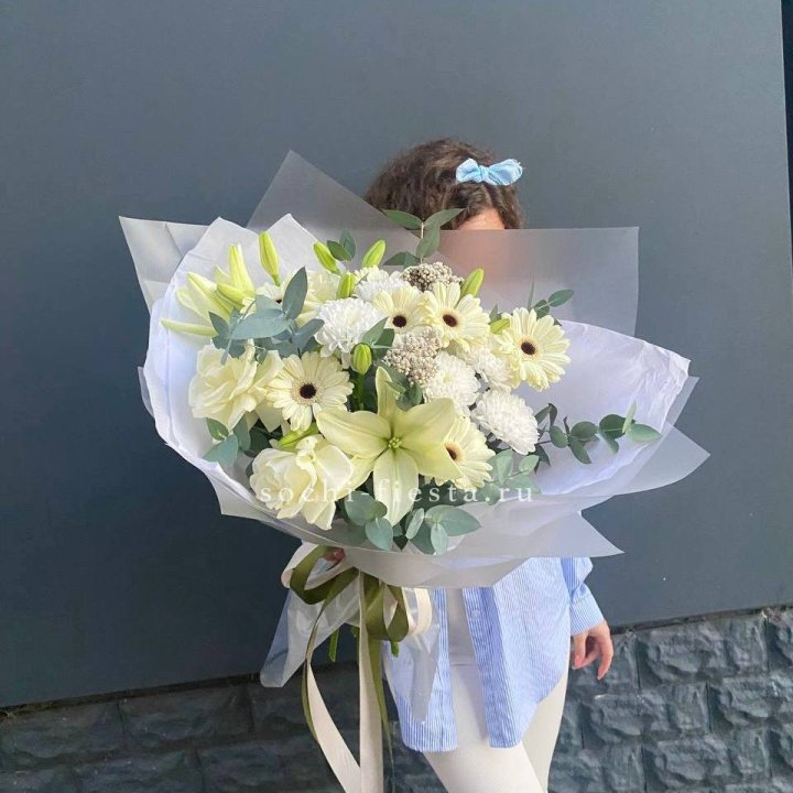 Букет с лилией и герберой в Чите