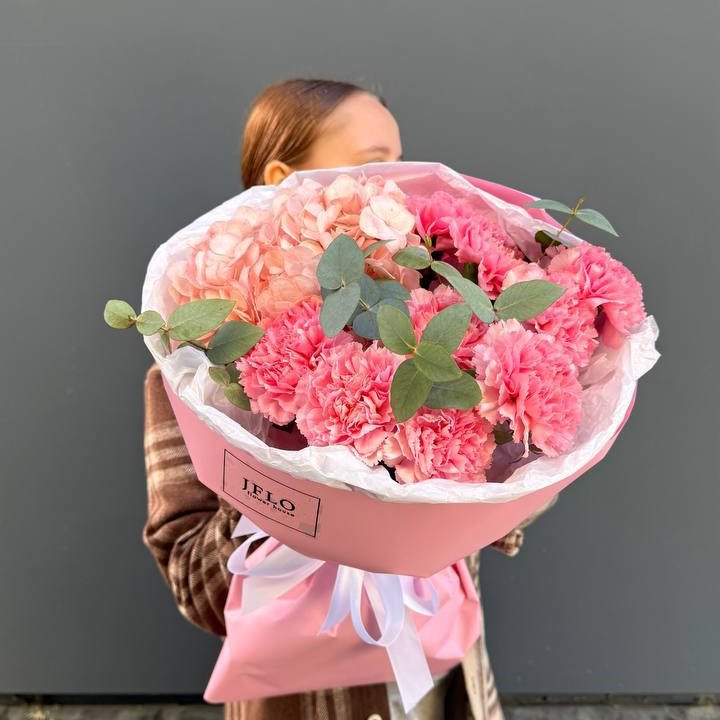 Дуо диантусы и гортензия в Чите