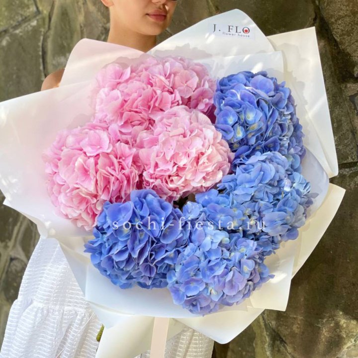 Букет гортензий №1 в Чите