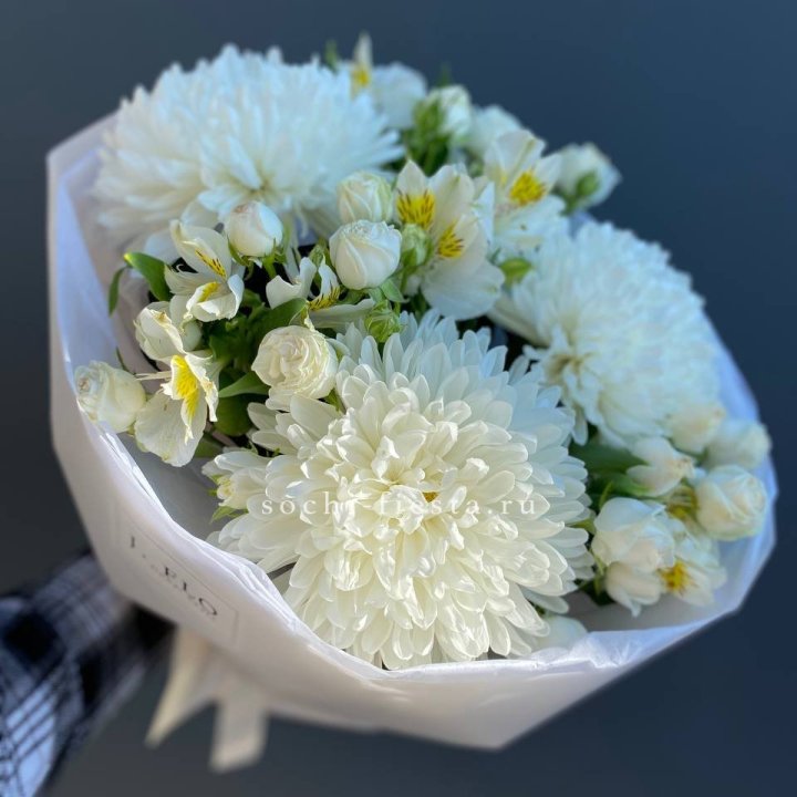 Букет из хризантем "Миранда" в Чите