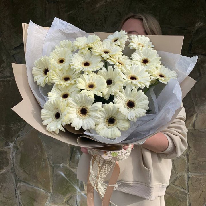 Букет голландских гербер "Шейн"" в Чите