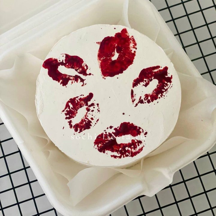 Бенто-торт "Поцелуй" в Чите