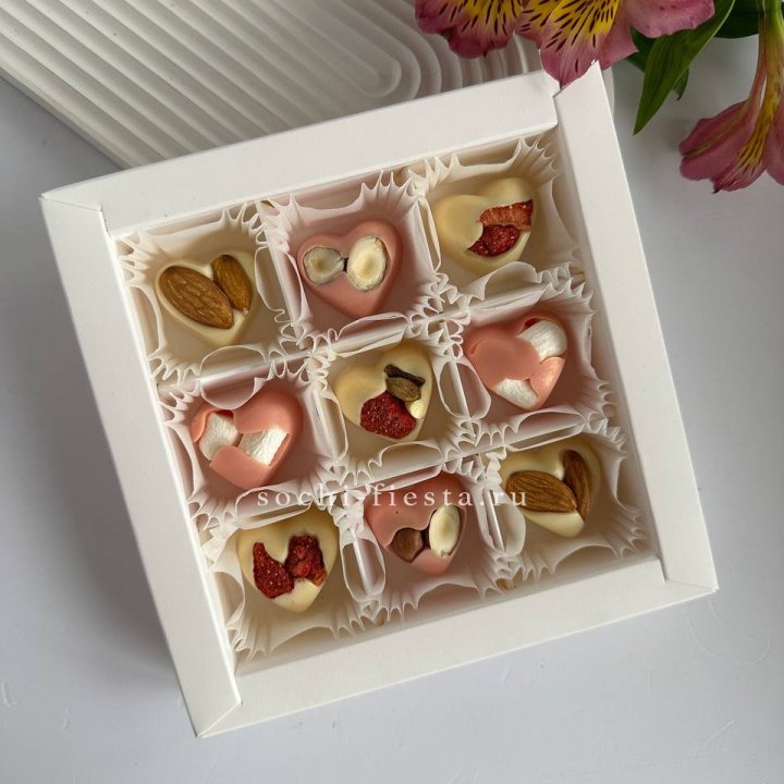 Набор конфет из бельгийского шоколада Сердца в Чите