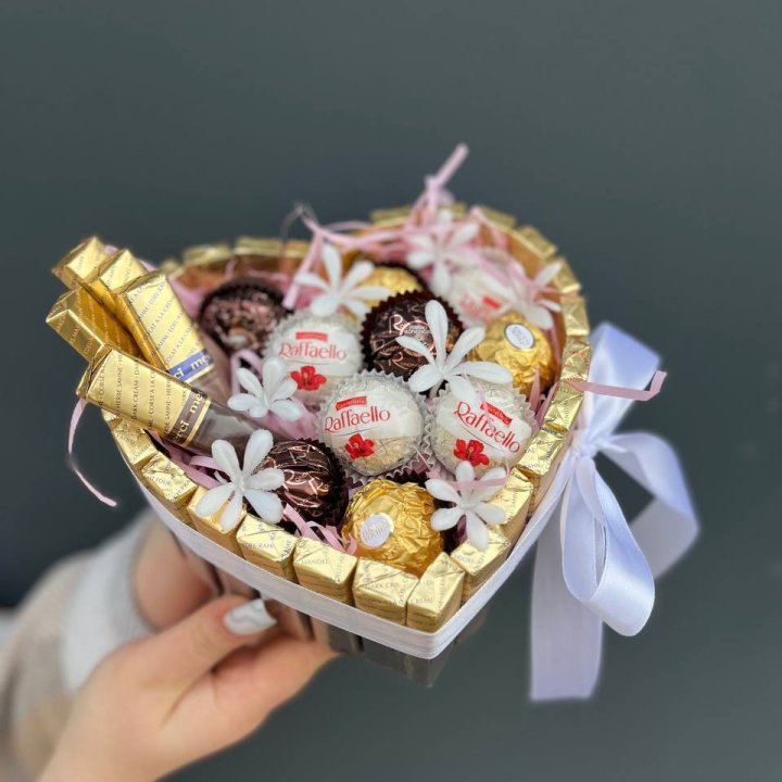 Подарочный набор шоколада в Чите