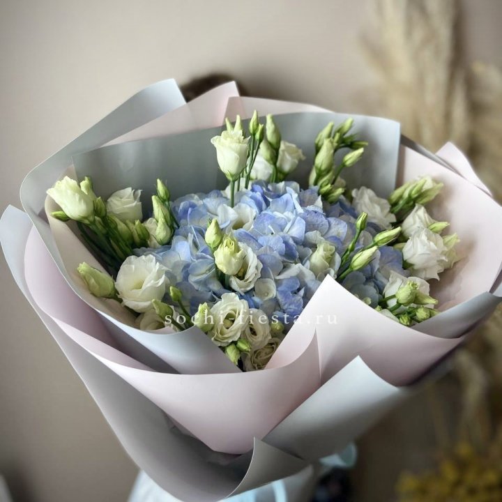 Букет с гортензией "Адель" в Чите