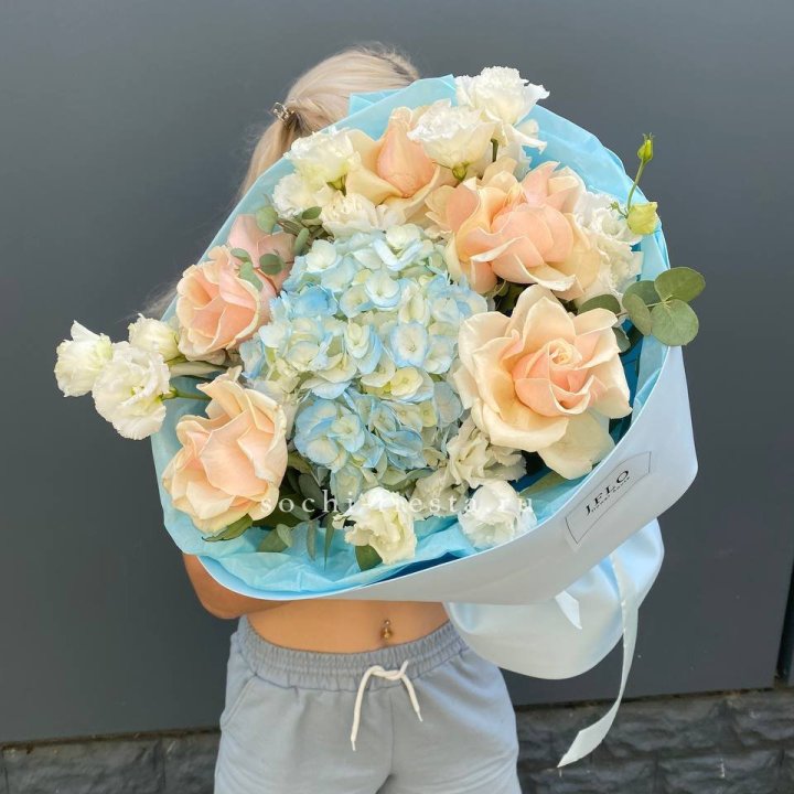 Сборный букет "Голубой закат" в Чите