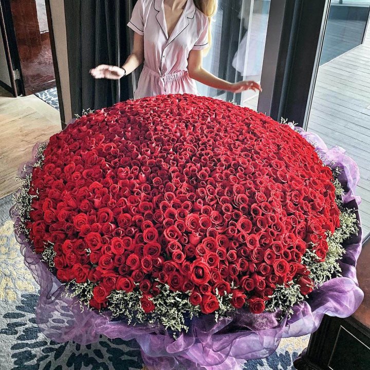 1001 роза в Чите