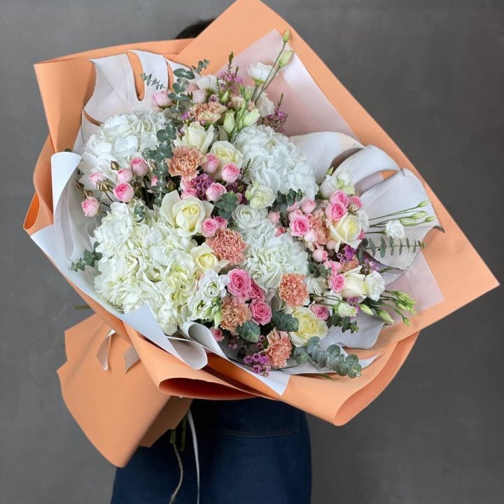 Макси-букет кремовый в Чите