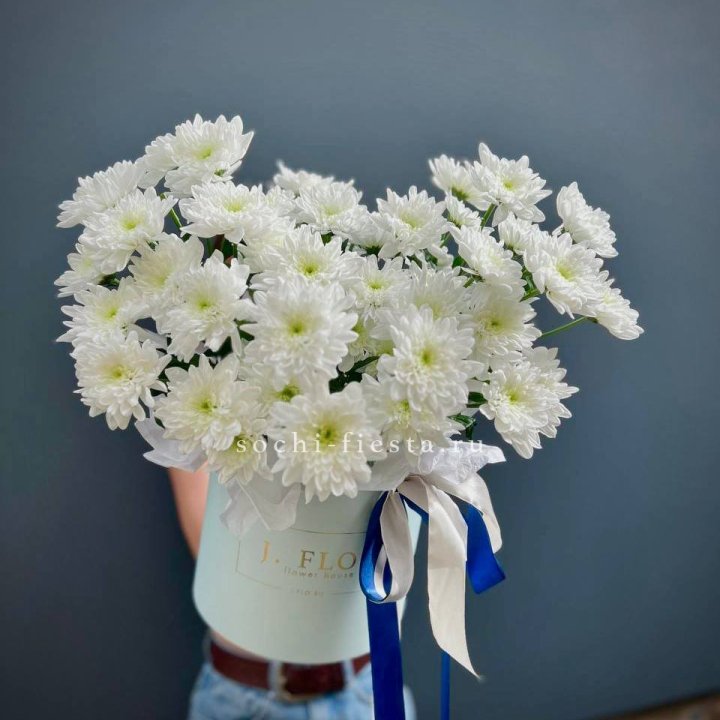 Коробка с хризантемами №3 в Чите