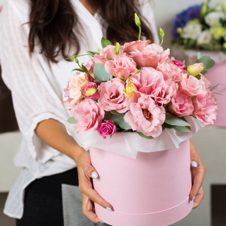 Эустома в шляпной коробке в Чите