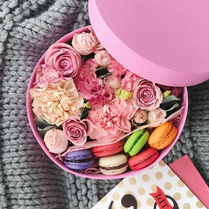 Цветочный бокс пинк в Чите