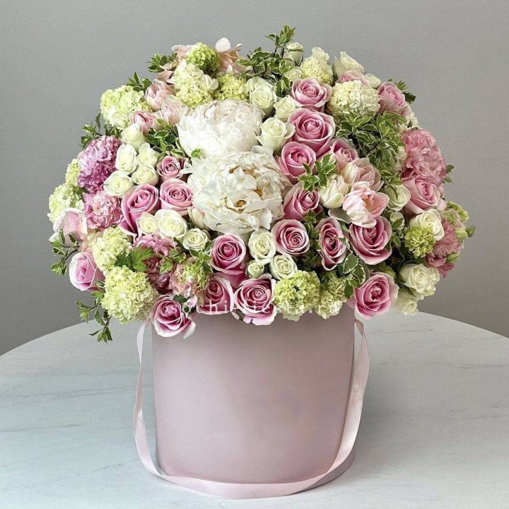 Цветочный бокс "Фантастик" в Чите