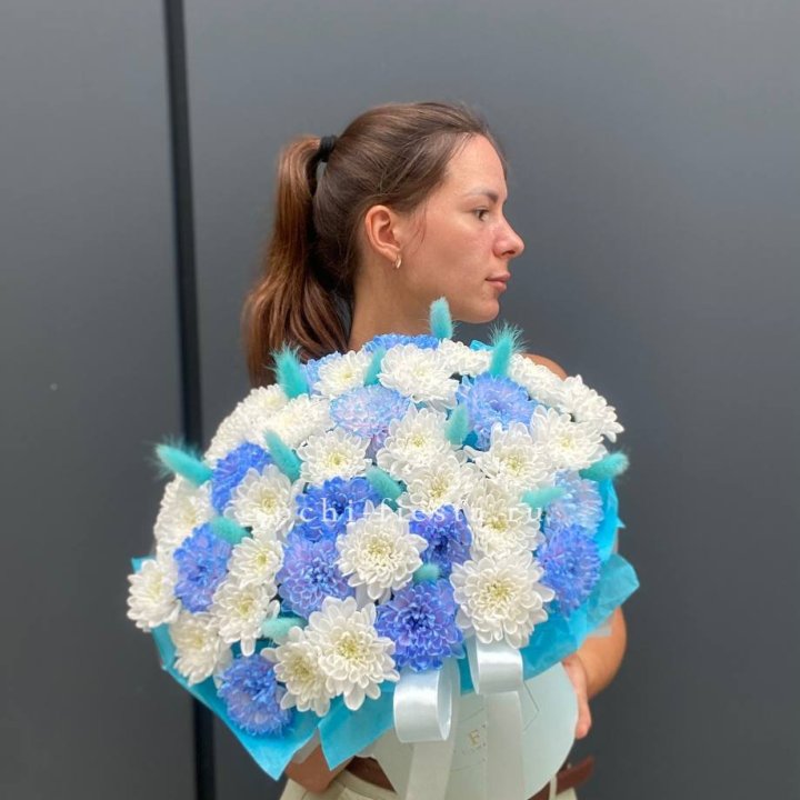  Коробочка  хризантем и лагуруса в Чите