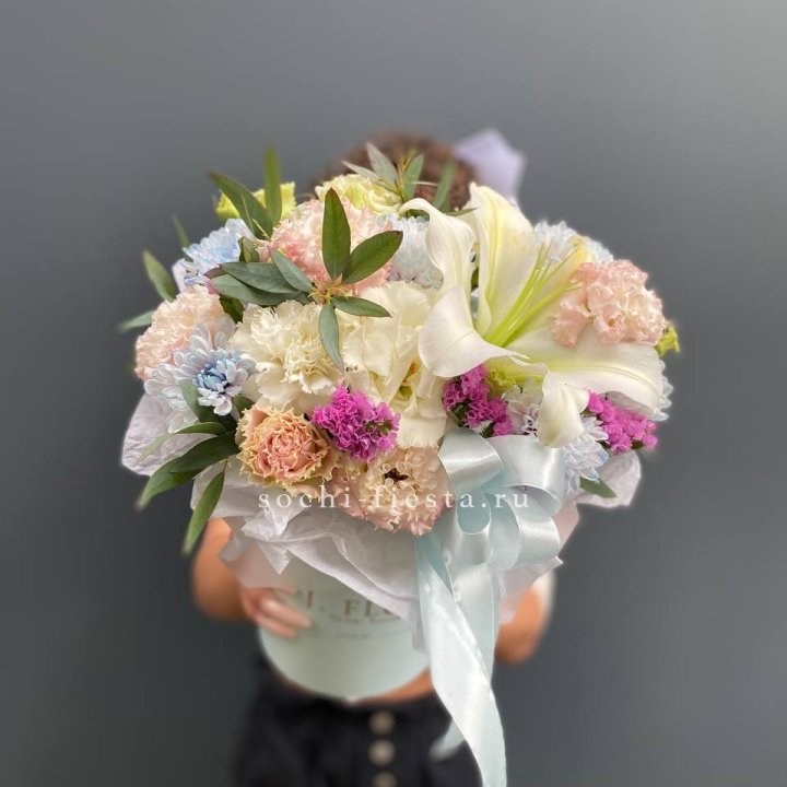 Дизайнерский цилиндр "Лилия" в Чите