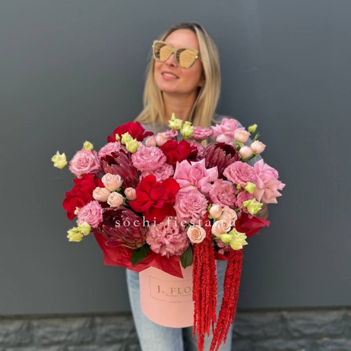 Дизайнерский цилиндр "Криотель" в Чите