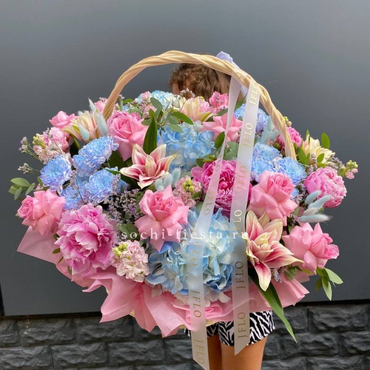 Яркая корзина "Летнее настроение" в Чите