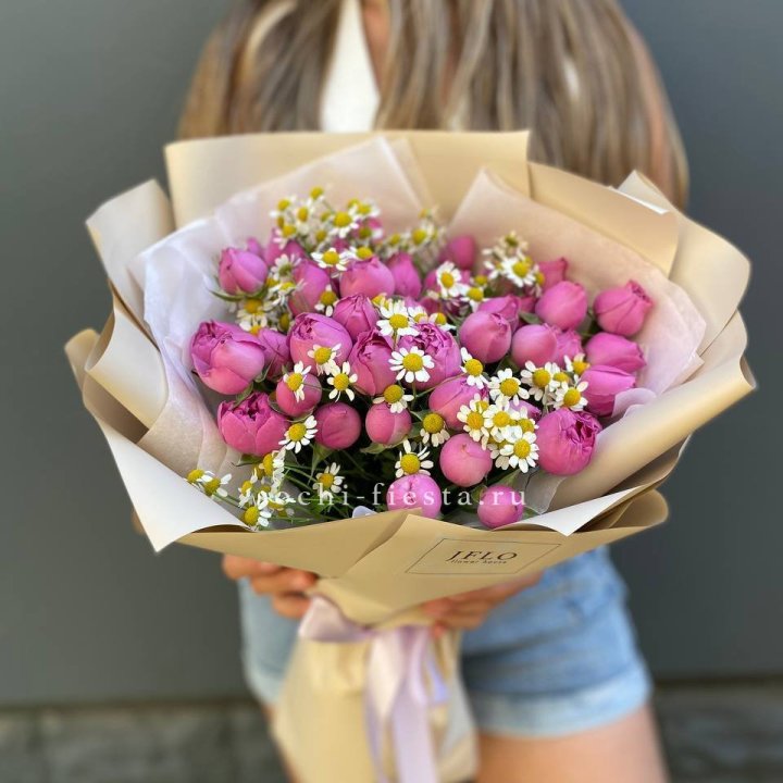 Дуобукет мисти с ромашками  в Чите