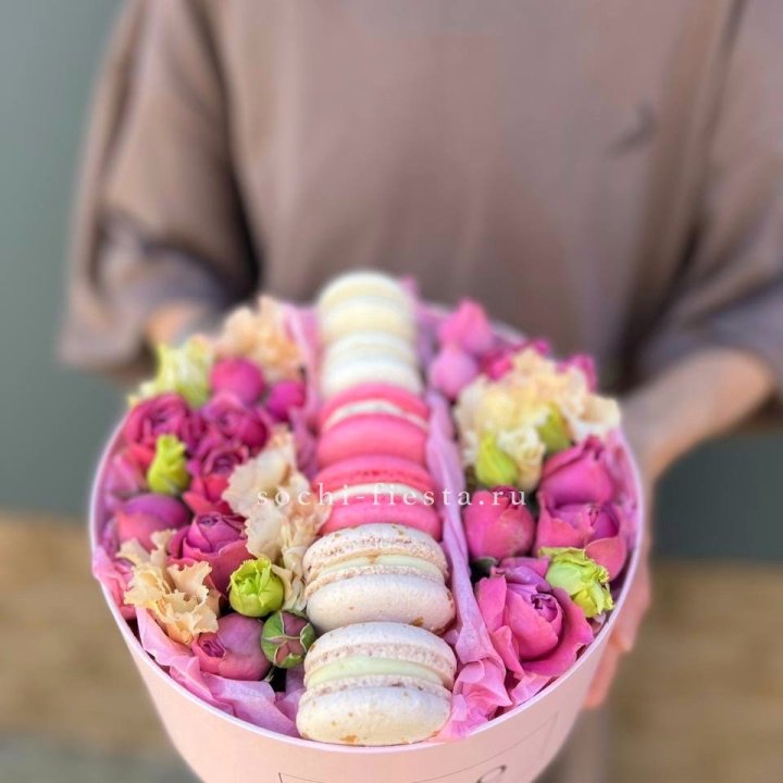 Цветочный бокс "Лана" в Чите