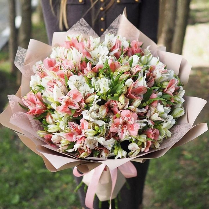 Букет альстромерий "ВАУ" в Чите