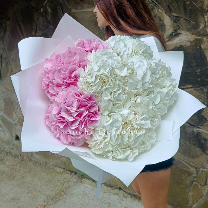 Букет гортензий №2 в Чите