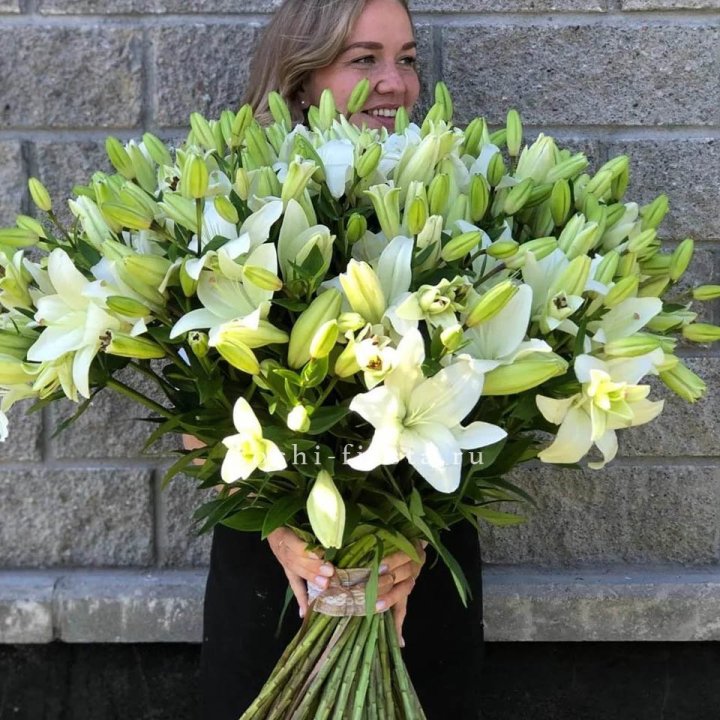 51 лилия в Чите