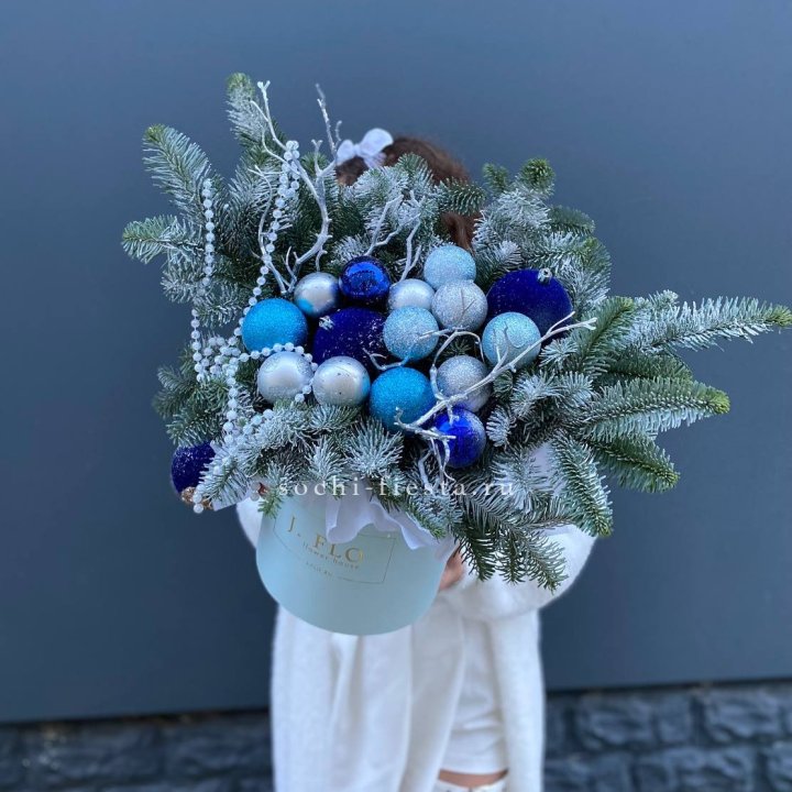 Композиция "Голубая бездна" в Чите