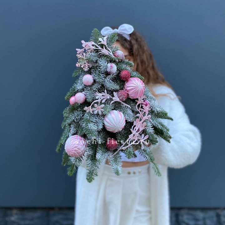 Новогодняя елочка "Розе" в Чите