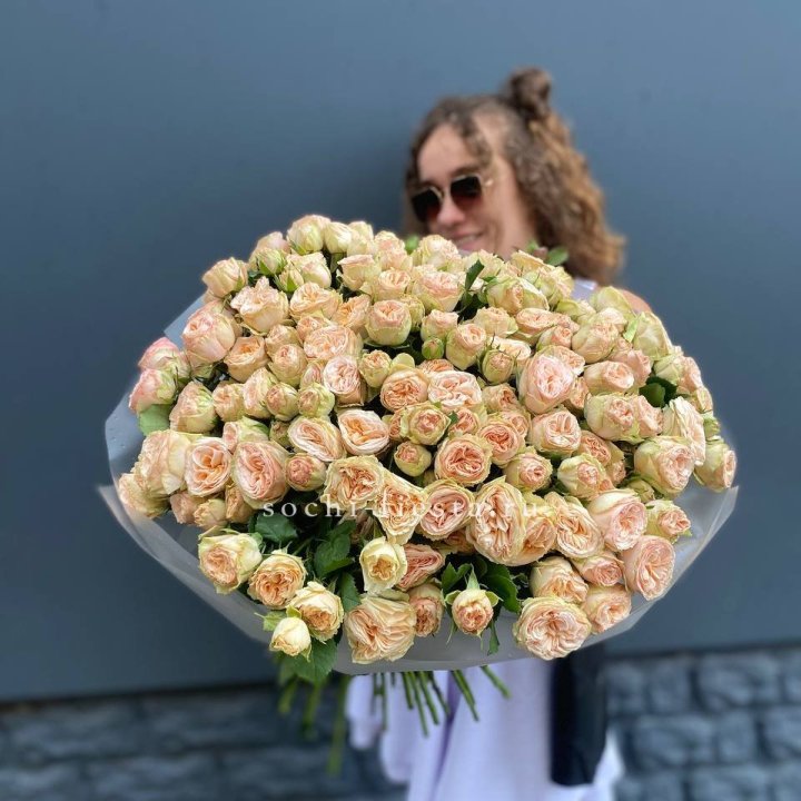 51 пионовидная роза в Чите