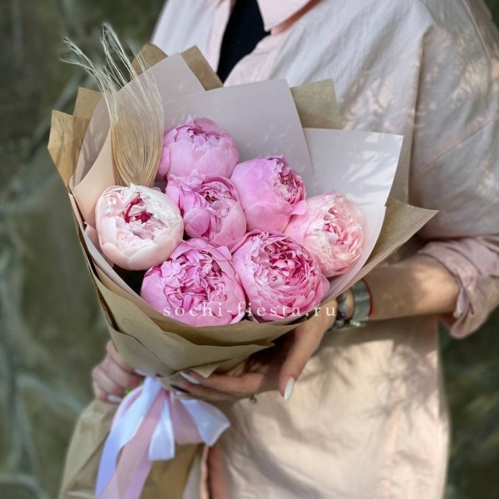 Букет пионов "Венди" в Чите