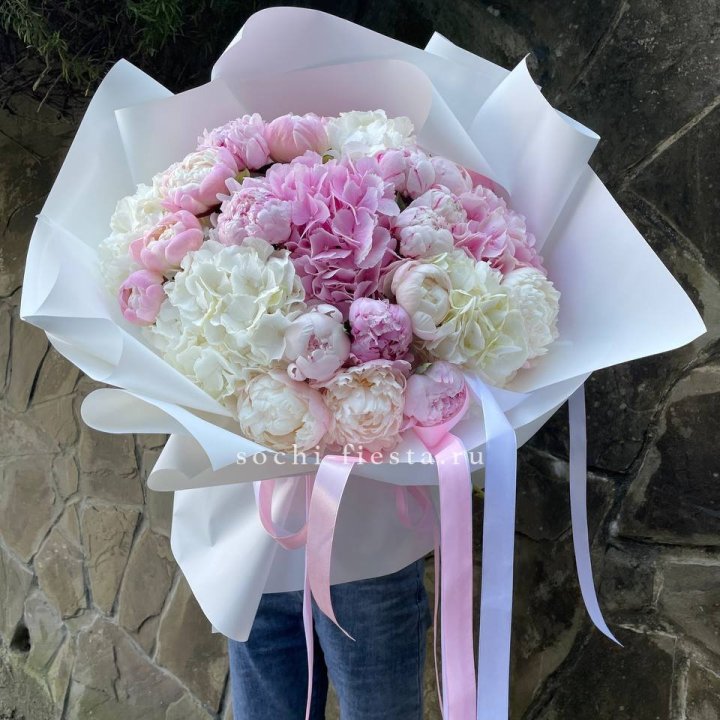 Букет "Пионы и Гортензии" в Чите