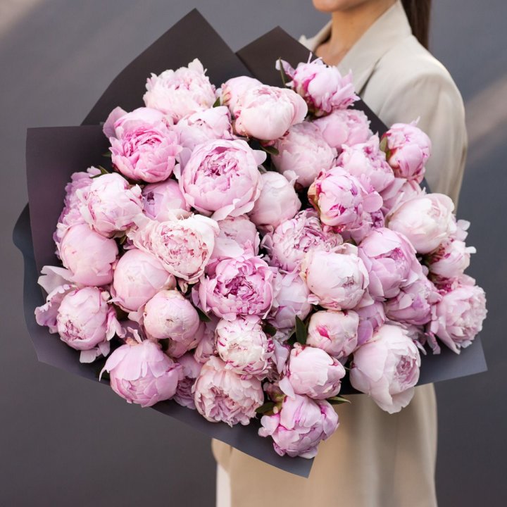 Пионы охапка в Чите