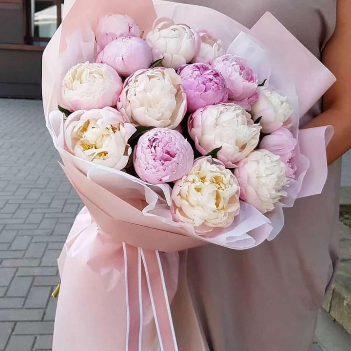 Букет пионов "Маршмелоу" в Чите