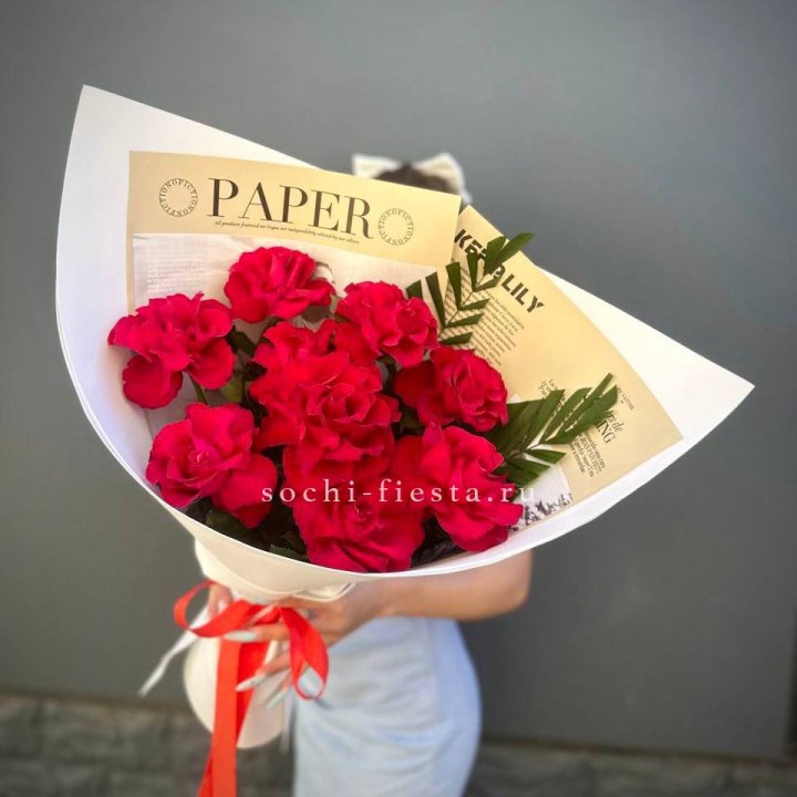 9 Красных французских роз Чико в Чите