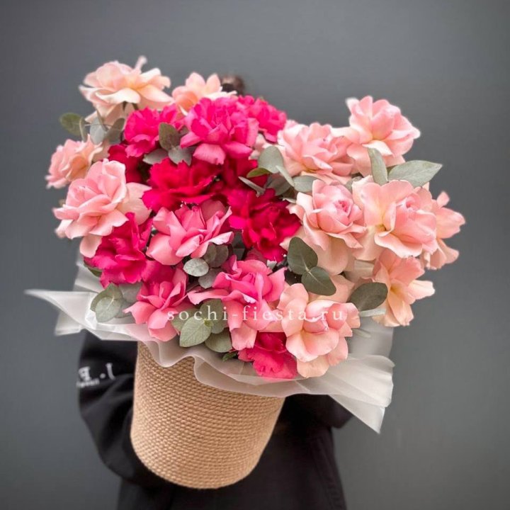 23 Французские розы Микс в боксе в Чите