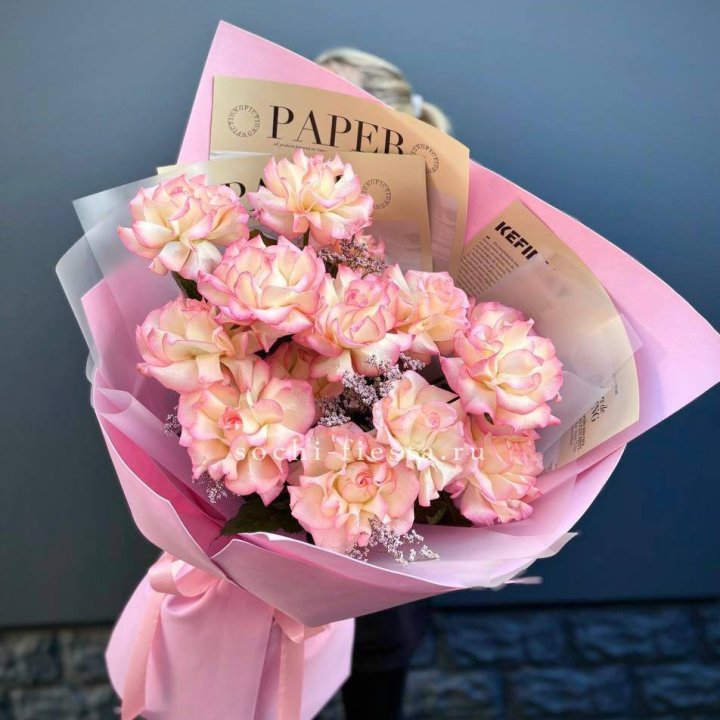 15 французских роз "Джумилия" в Чите