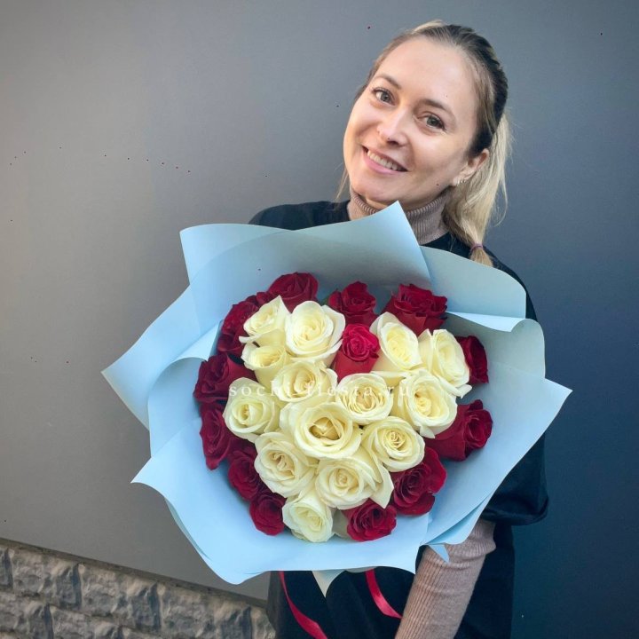 27 роз "Сердце" в Чите