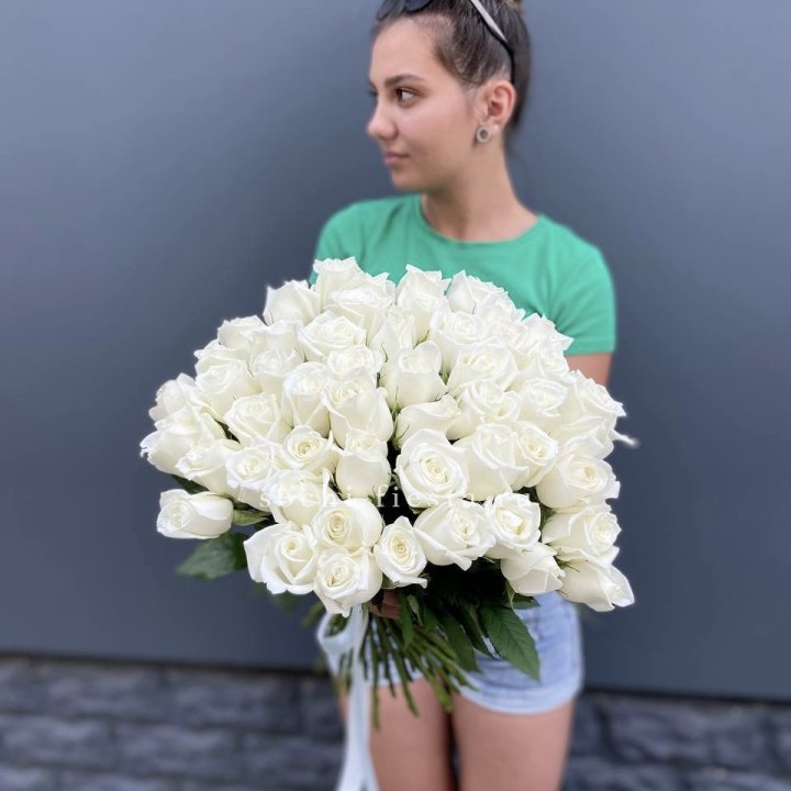 51 белая роза в Чите