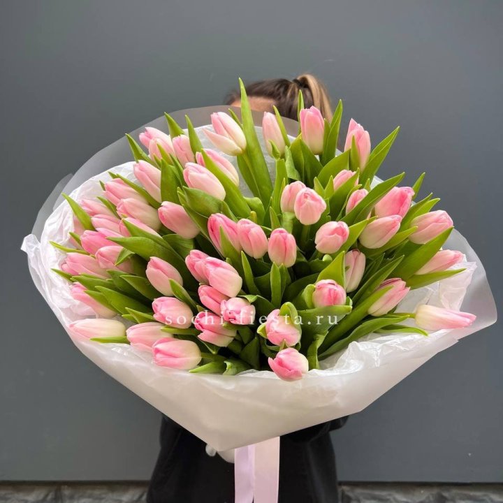 Букет тюльпанов нежно-розовых в Чите