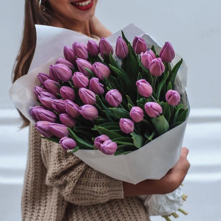 39 сиреневых тюльпанов в Чите
