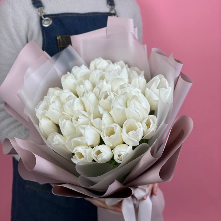 Букет белых тюльпанов "Пур-пур" в Чите